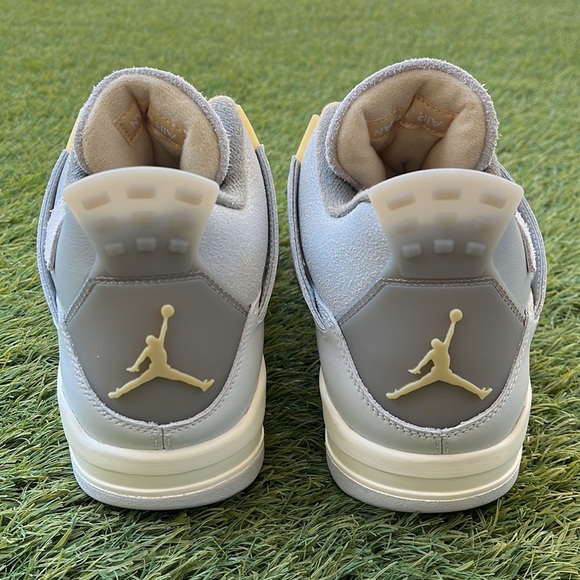 Air Jordan 4 Retro SE - Picture 3 of 5